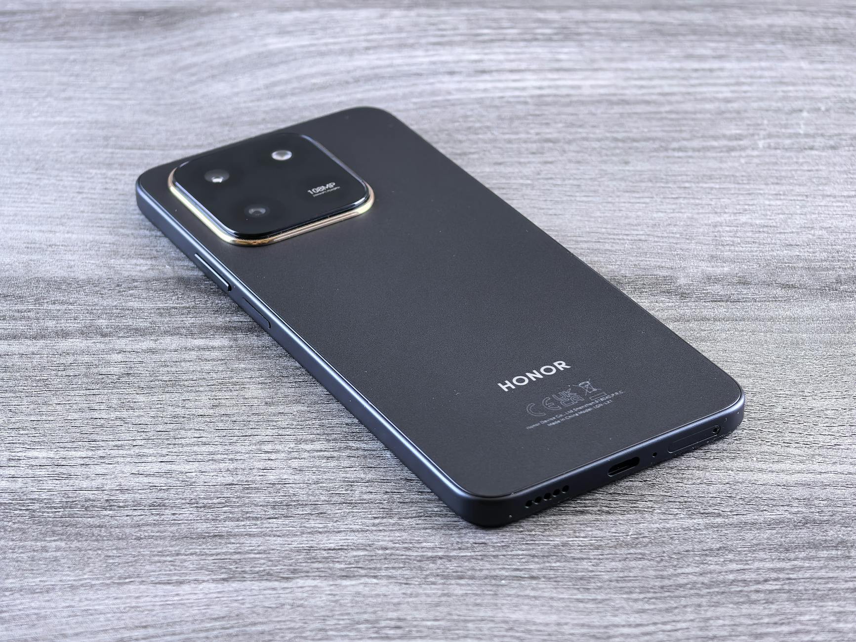 抽象化神经网络连接与注意力节点可视化